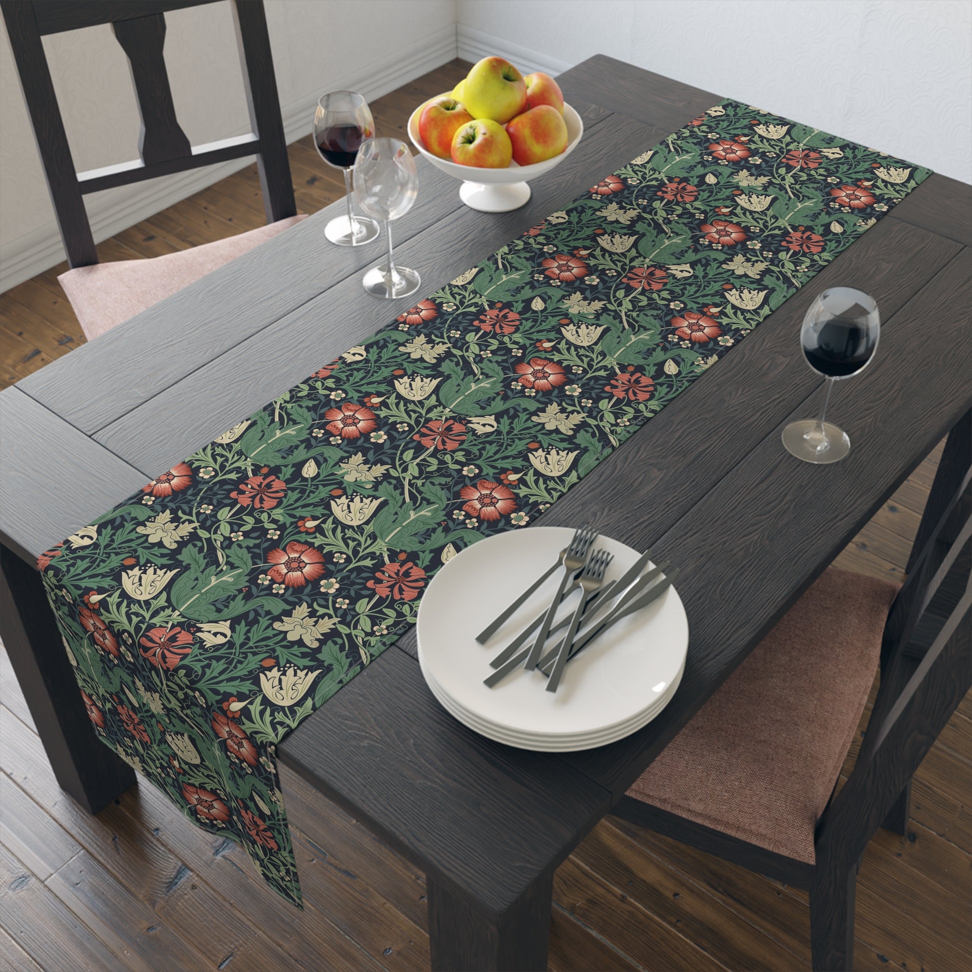 table-runner-by-william-morris-compton-collection-hill-cottage-13