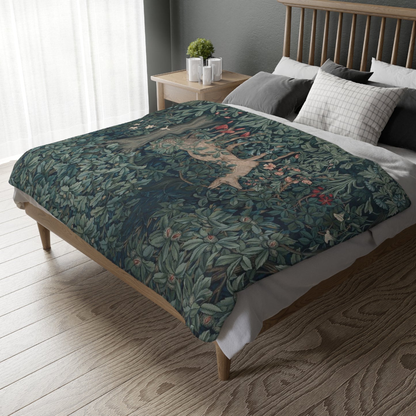 William Morris & Co Luxury Velveteen Minky Blanket (Two-sided print) - Greenery Collection - Dear