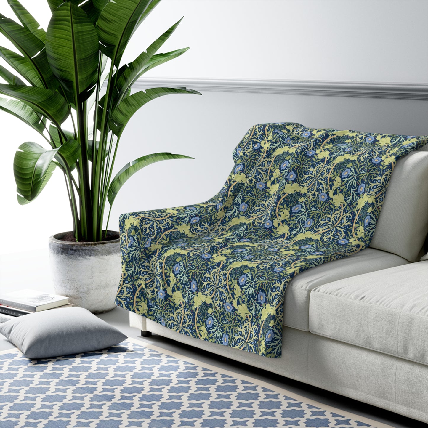 william-morris-co-sherpa-fleece-blanket-seaweed-collection-blue-flower-6