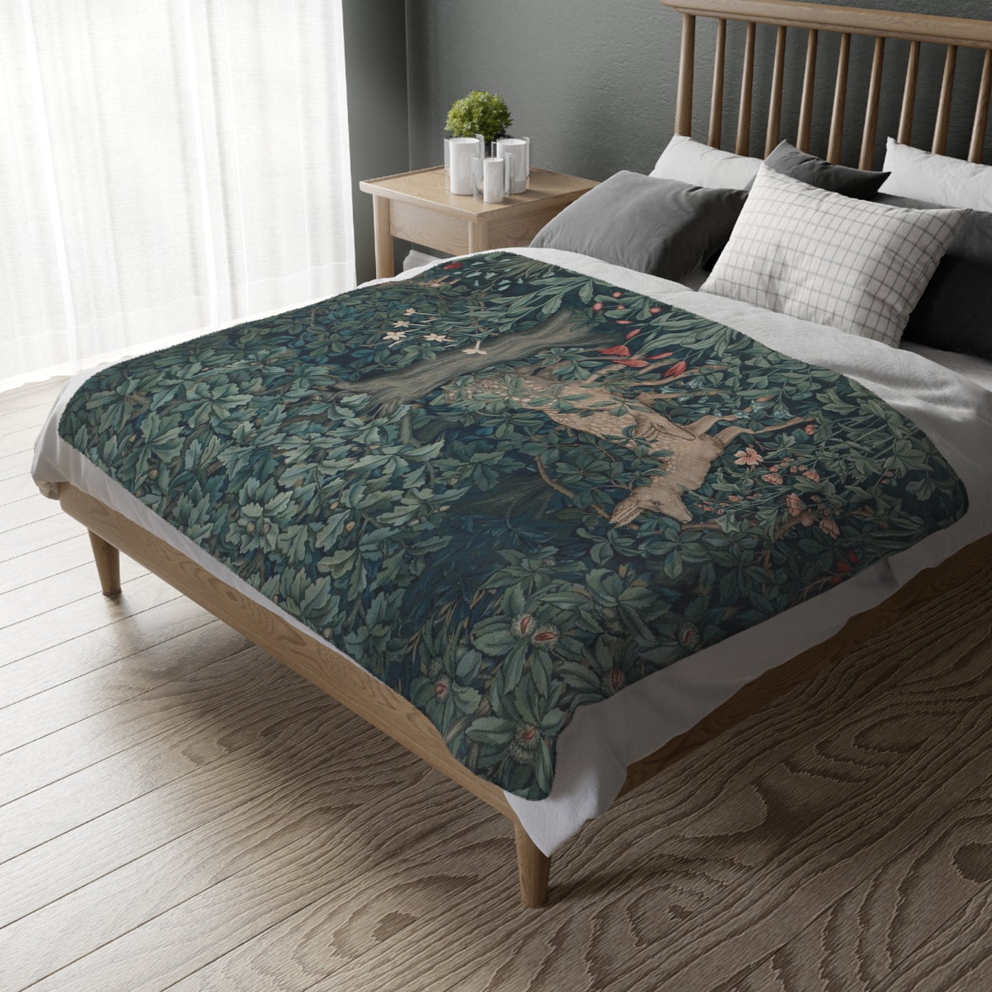 William Morris & Co Luxury Velveteen Minky Blanket (Two-sided print) - Greenery Collection - Dear