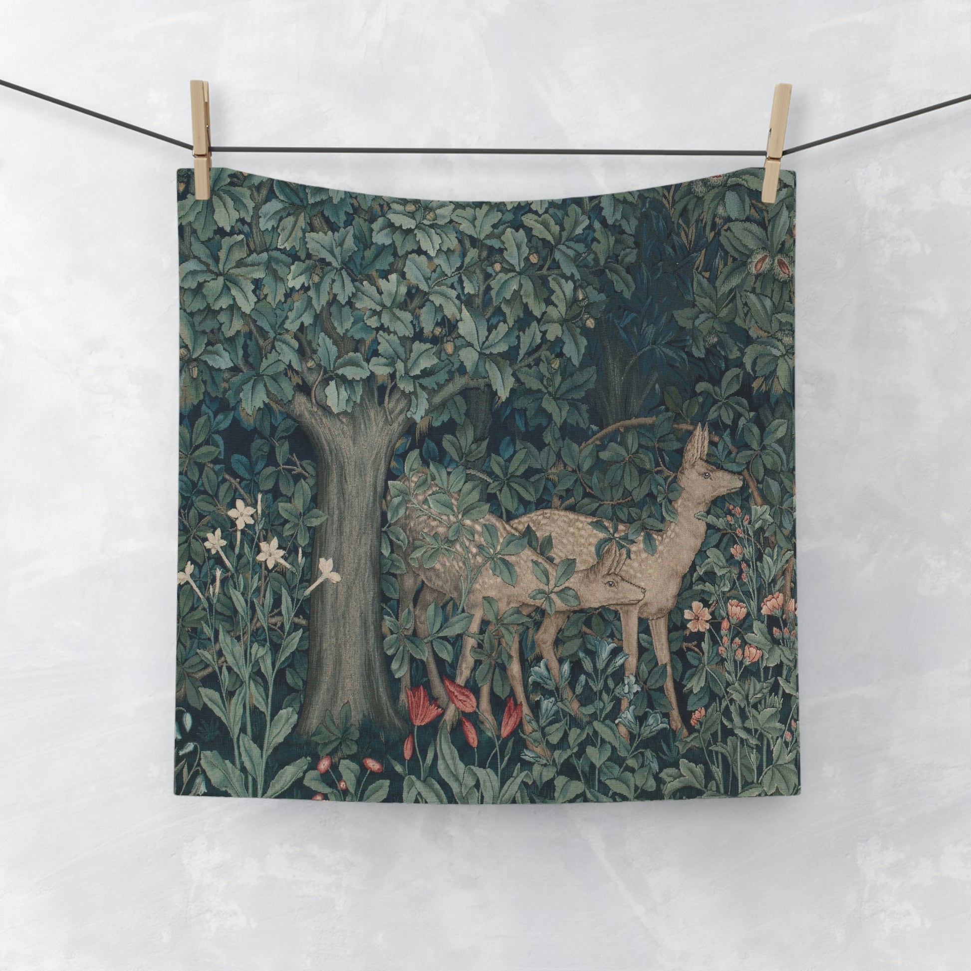 william-morris-co-face-cloth-greenery-collection-dear-right-3