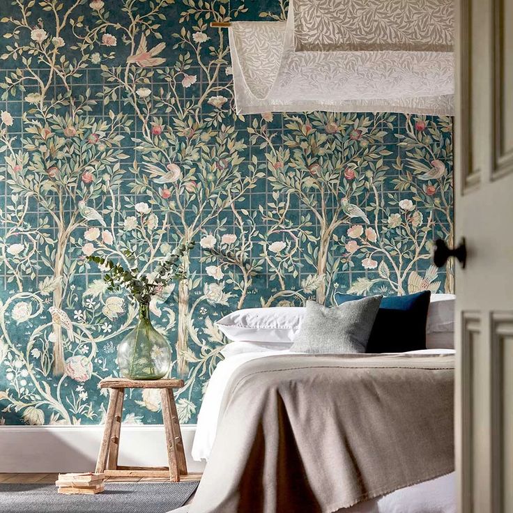 heritage-home-decor-style-guide-william-morris-inspired-homes