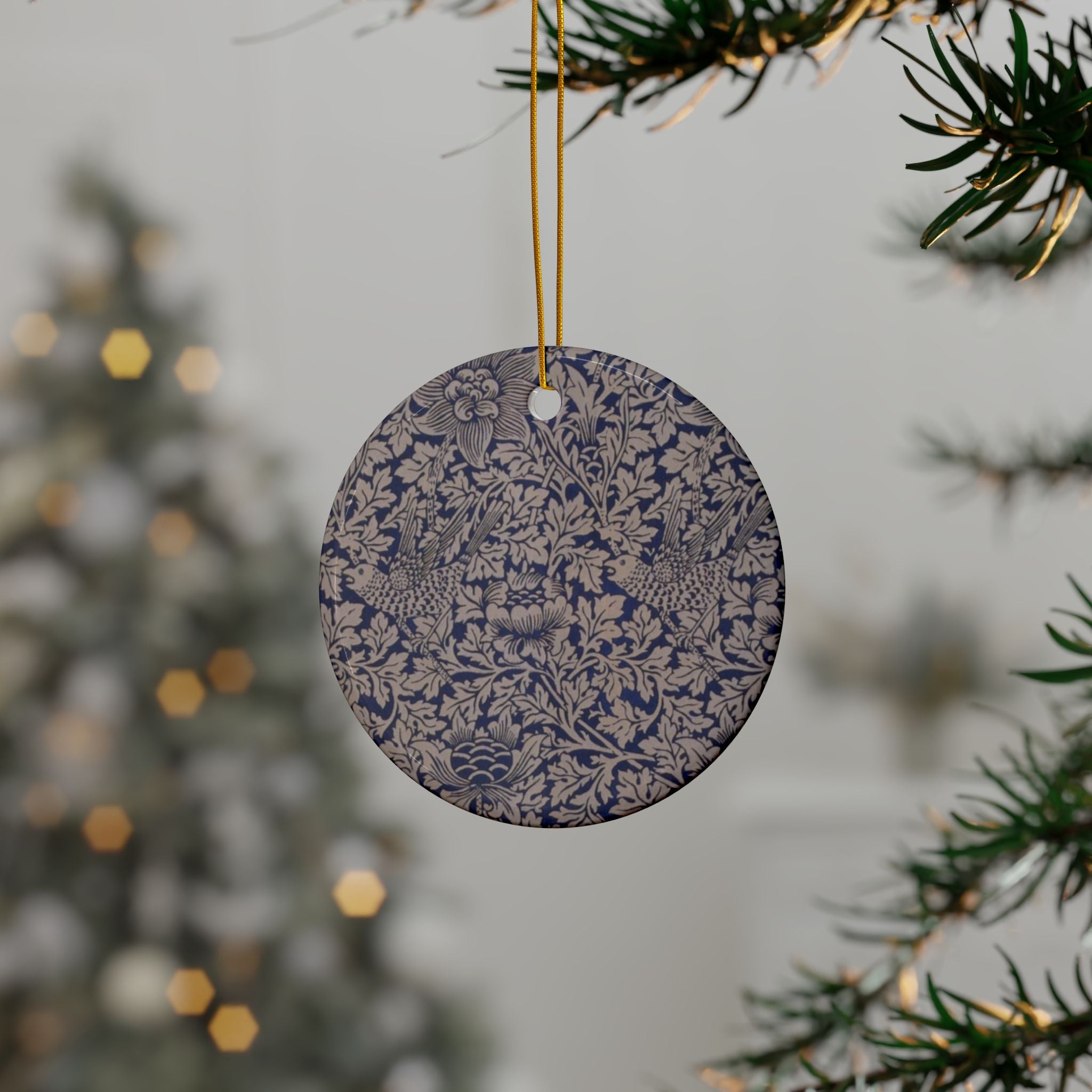 The World of Ornament　William Morris Christmas Ornaments William Morris - Bird & Anemone - 1, 3