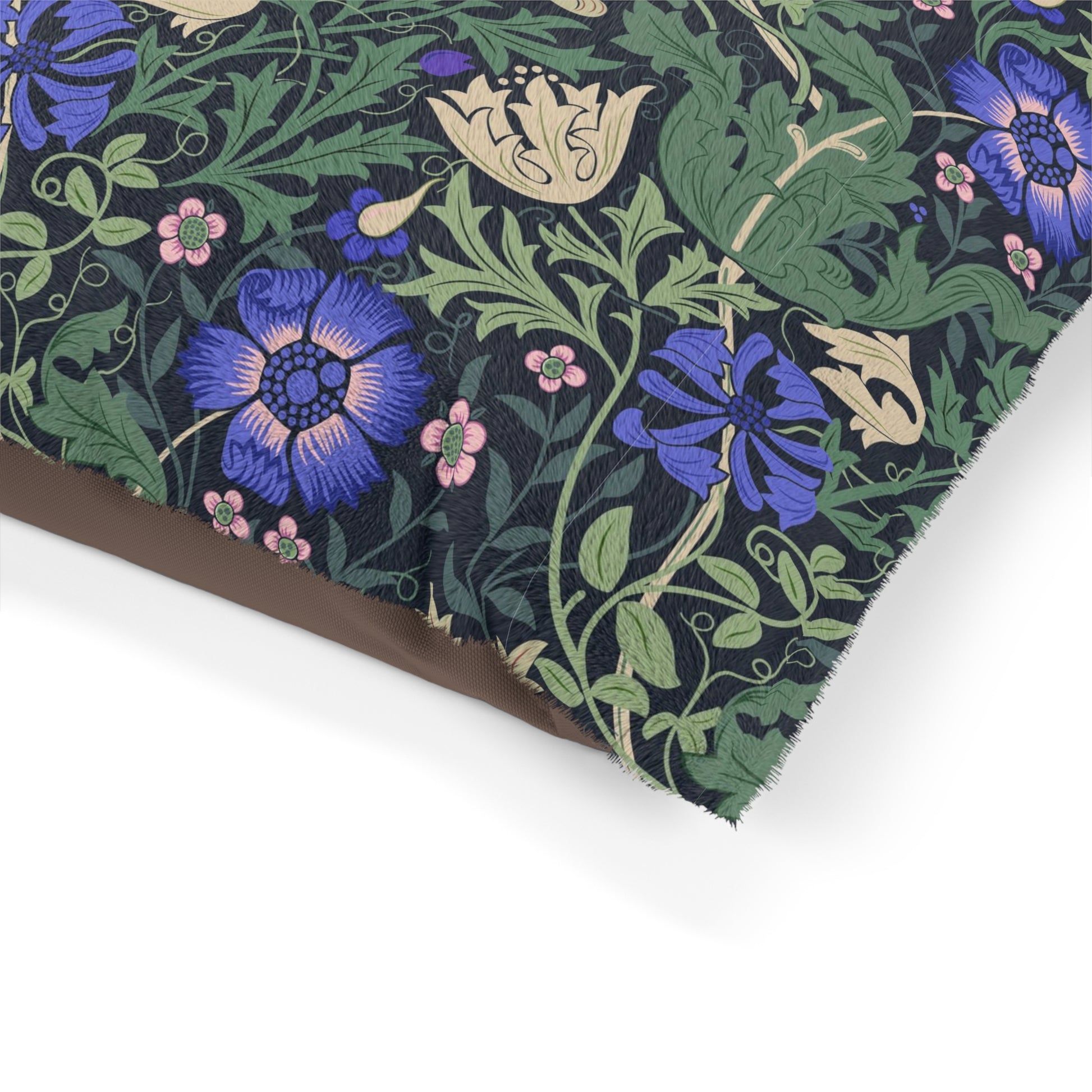 william-morris-co-pet-bed-compton-collection-bluebell-cottage-6