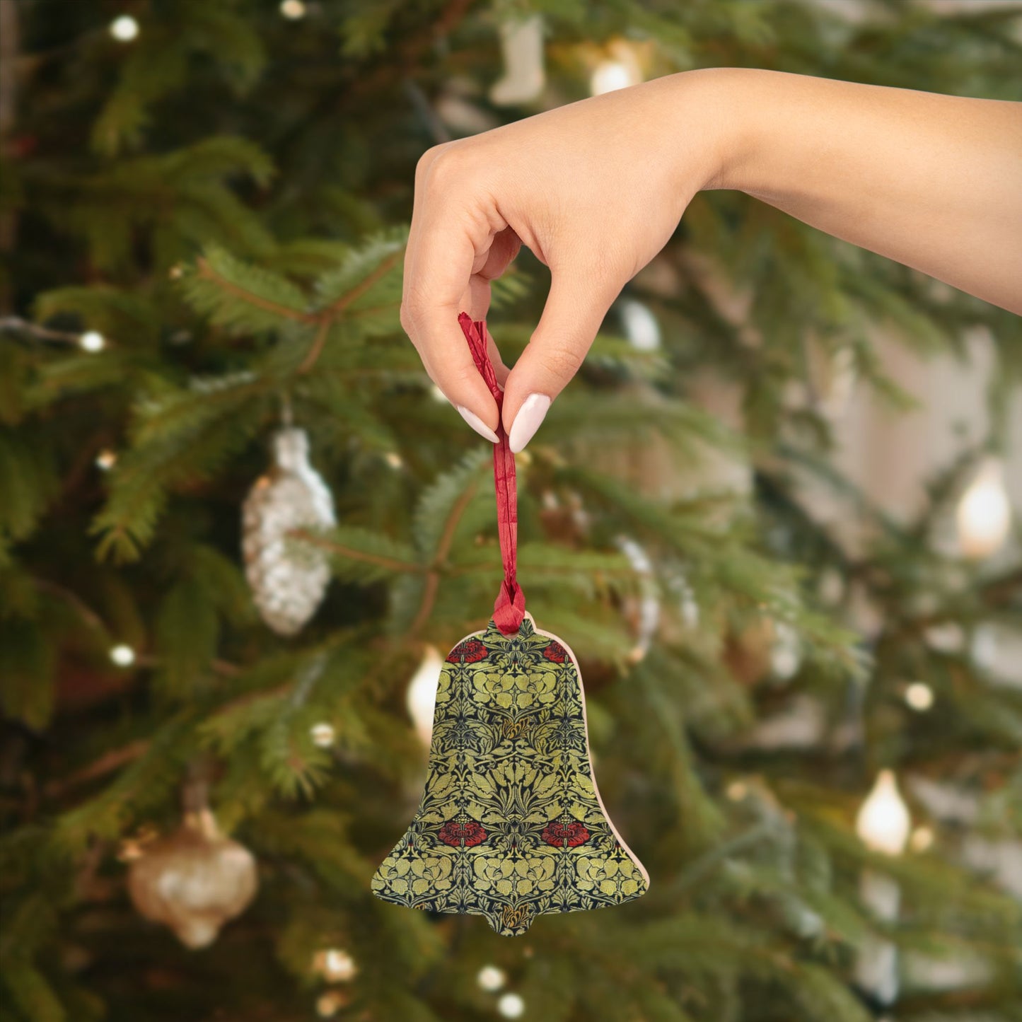 Wooden Christmas Ornaments inspired by William Morris - Tulip & Rose Collection