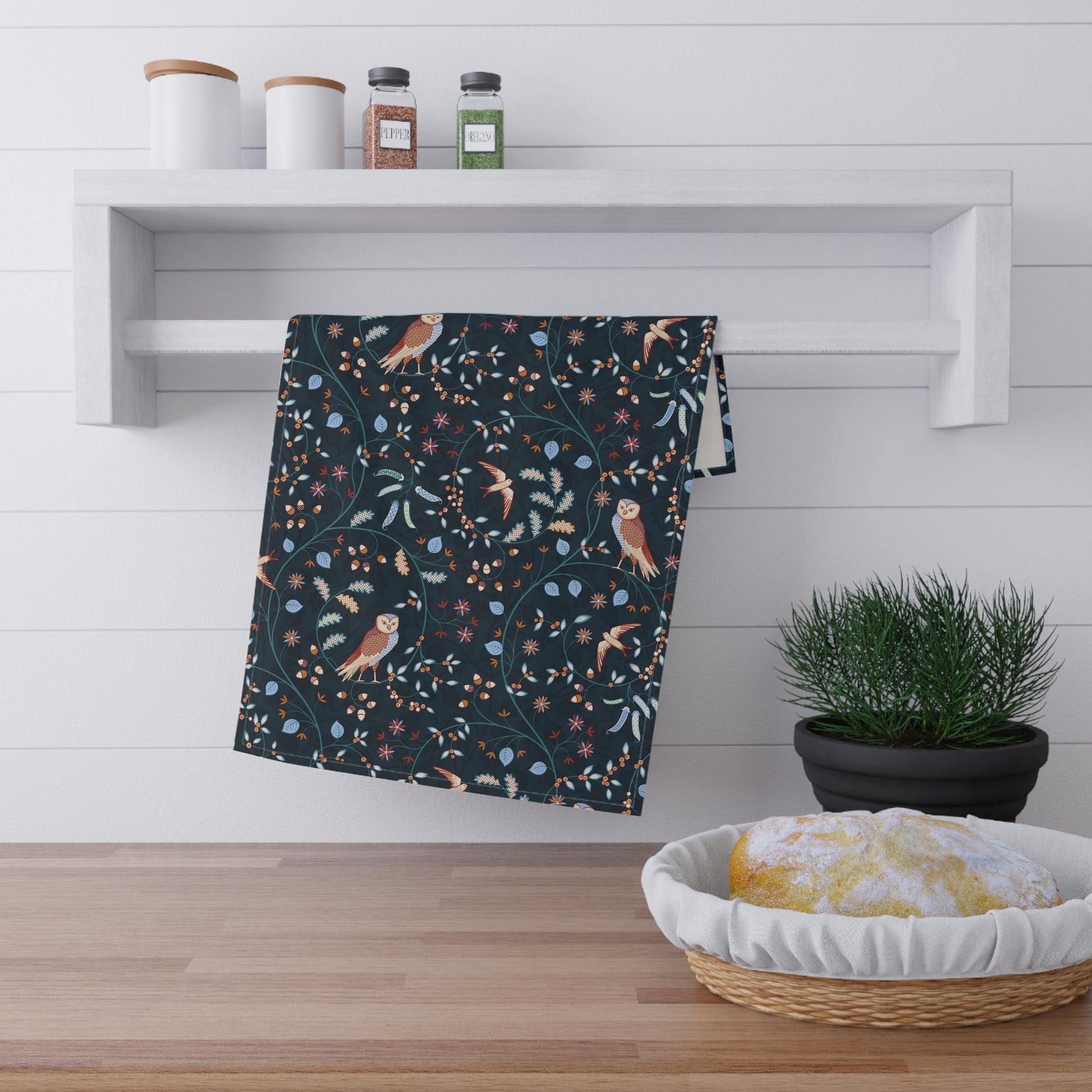 kitchen-tea-towel-by-william-morris-newill-collection-night-4