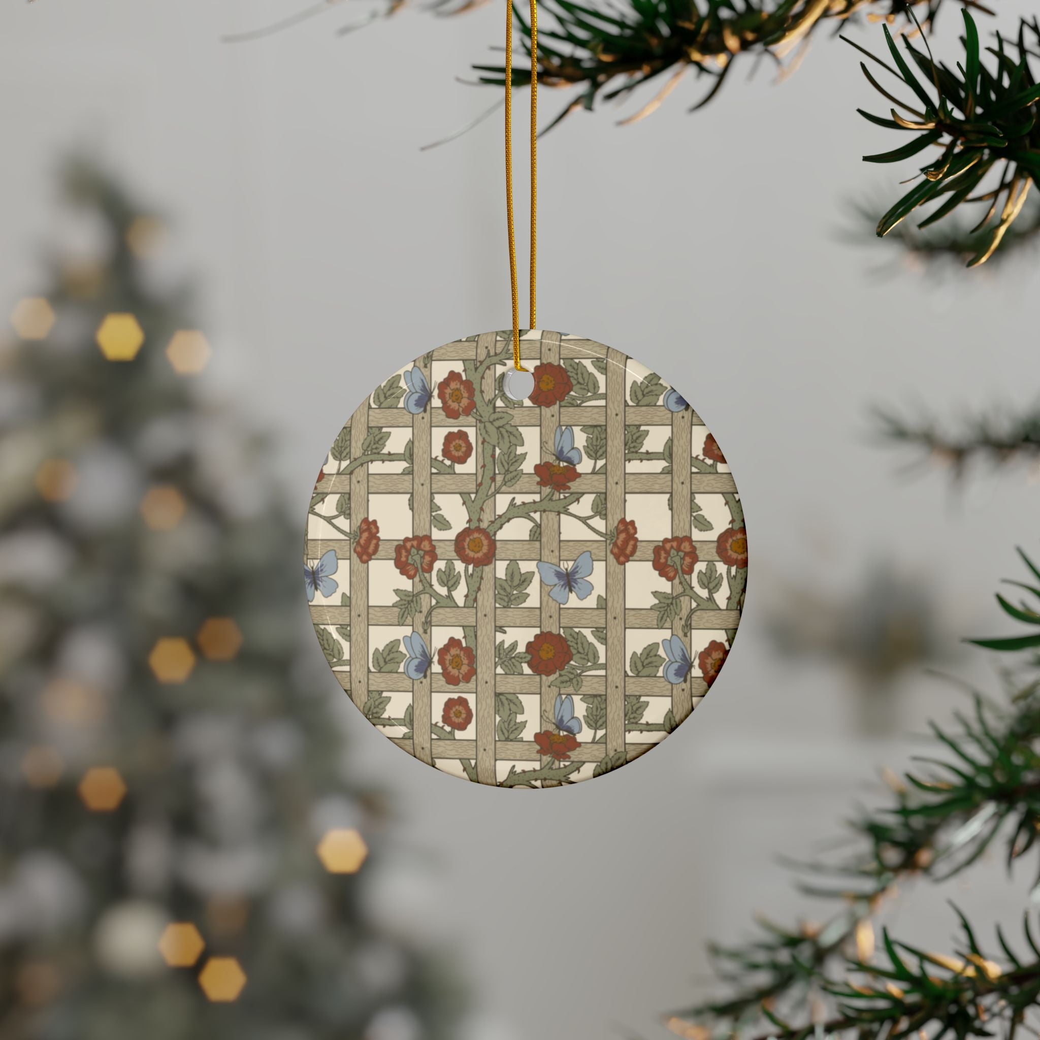 The World of Ornament　William Morris William Morris Snakeshead Christmas Bauble - William Morris