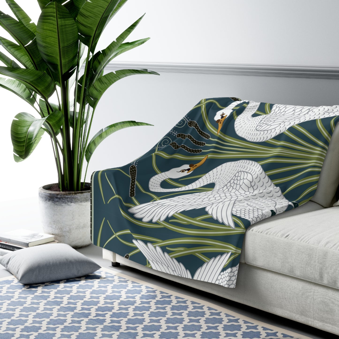 william-morris-co-sherpa-fleece-blanket-white-swan-collection-spruce-5