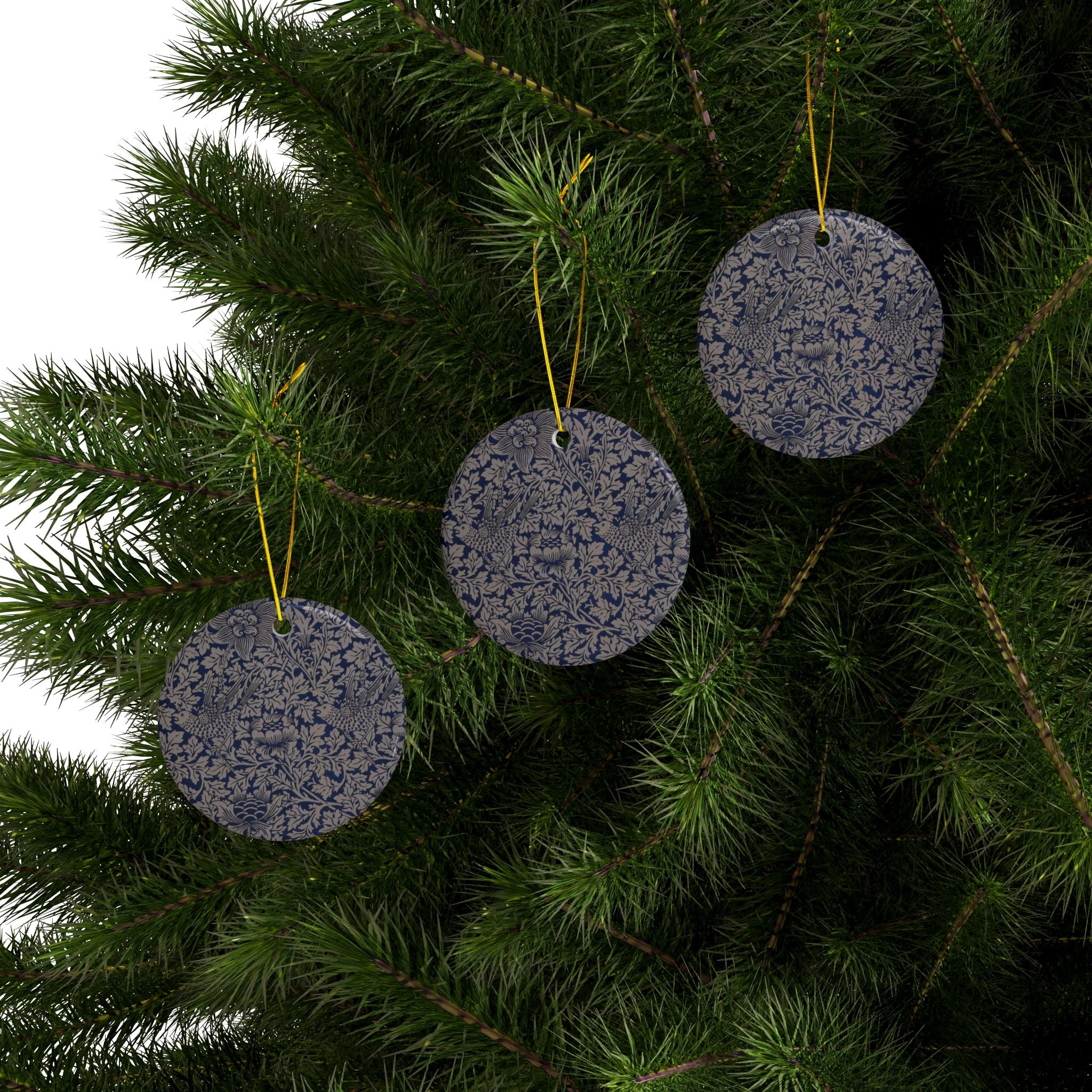 The World of Ornament　William Morris Ceramic Christmas Ornaments by William Morris - Daisy - 1, 3