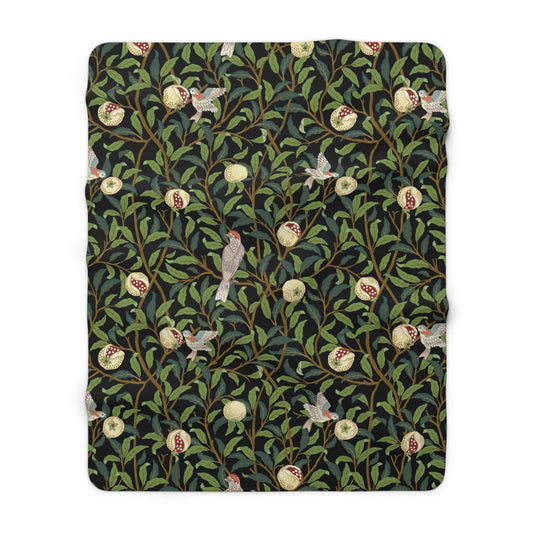william-morris-co-sherpa-fleece-blanket-bird-and-pomegranate-collection-onyx-1