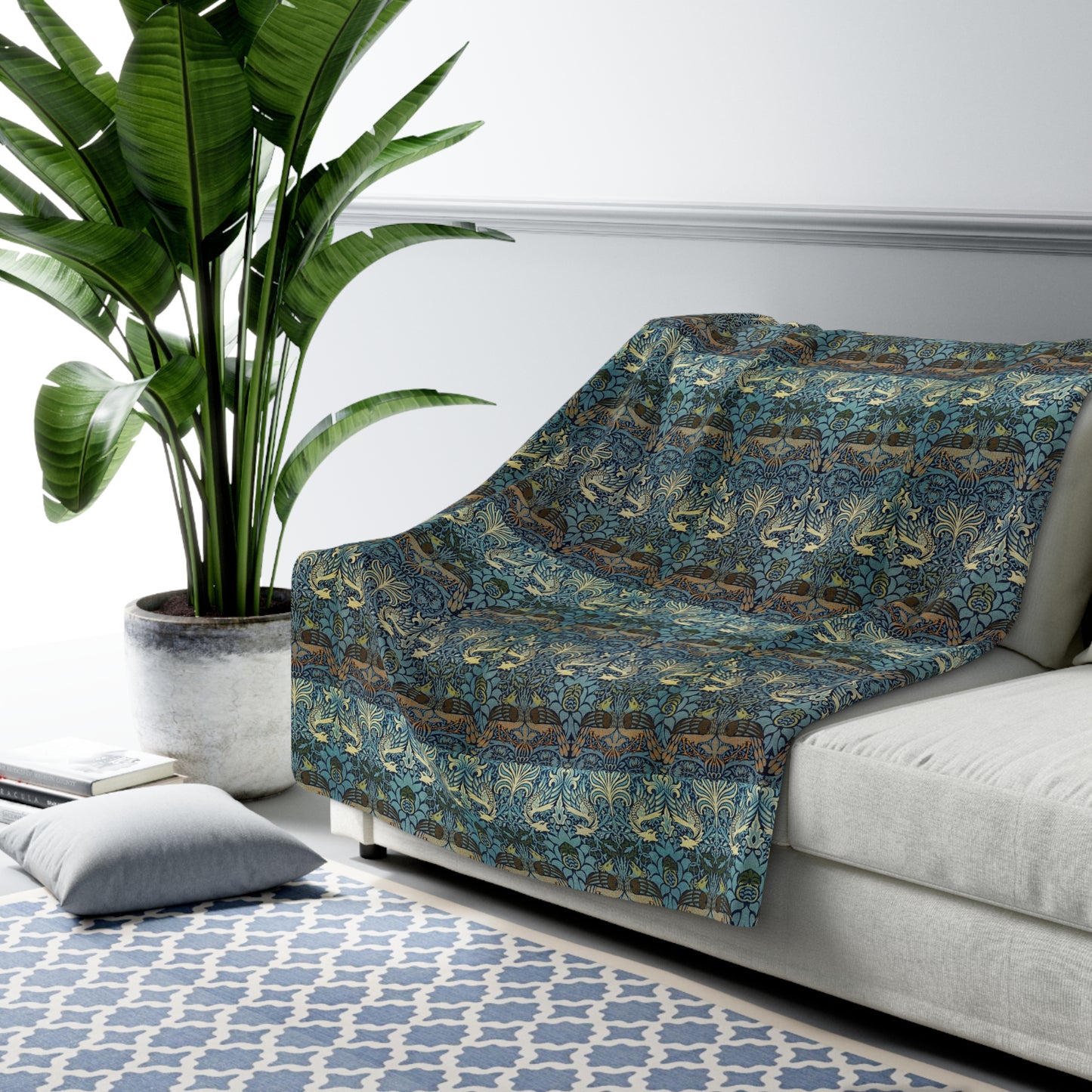 william-morris-co-sherpa-fleece-blanket-peacock-and-dragon-collection-4