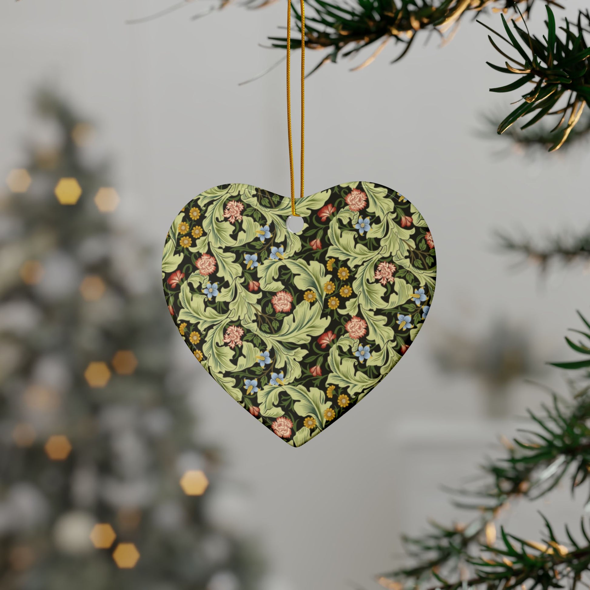 christmas-ornaments-william-morris-leicester-green-1-3-5-10-42