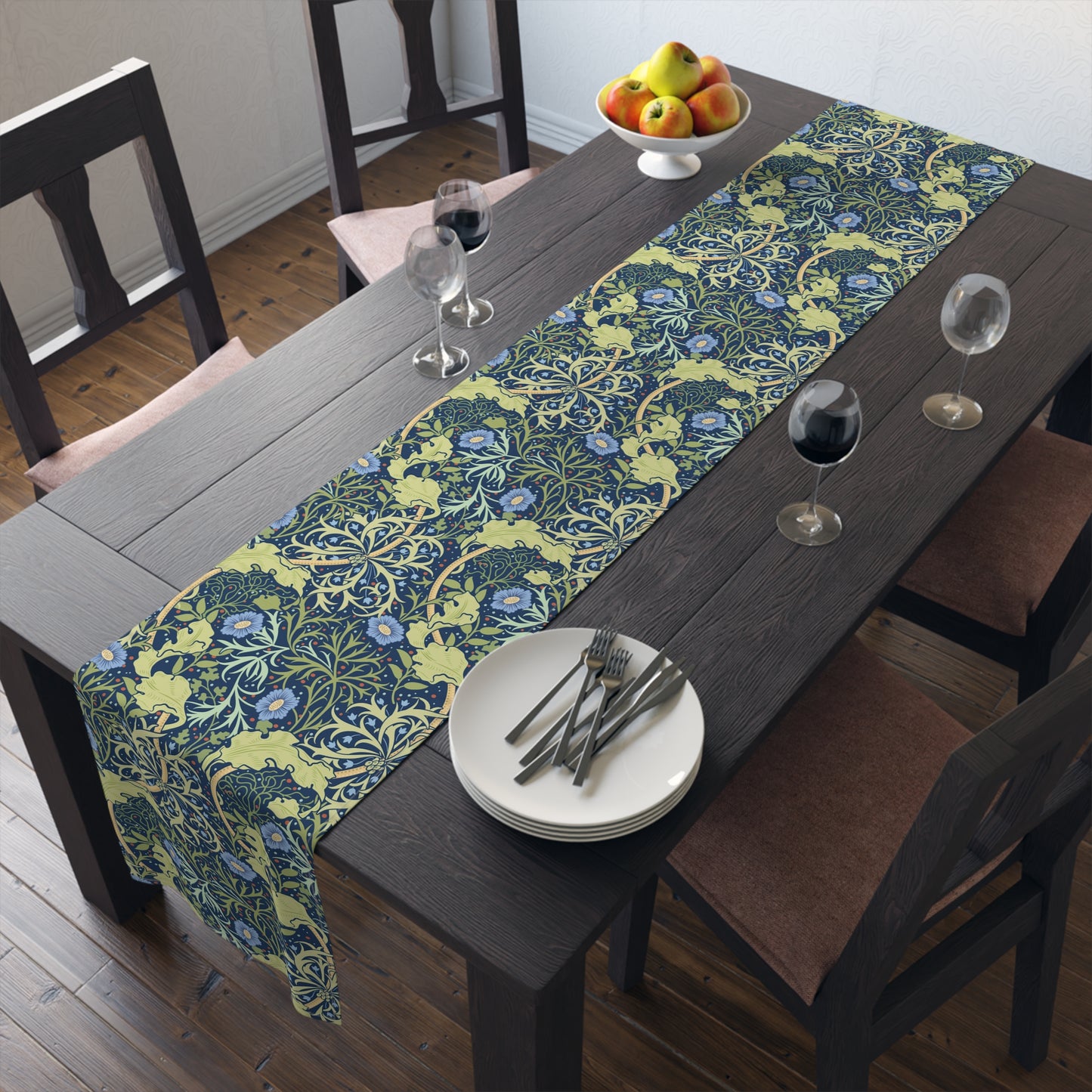 william-morris-co-table-runner-seaweed-collection-blue-flower-4