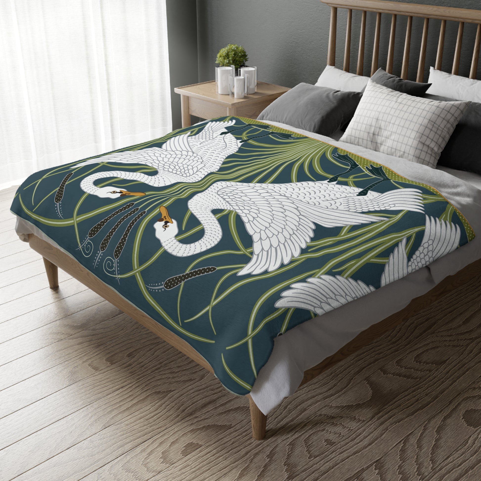 minky-blanket-william-morris-two-sided-print-swans-collection-14