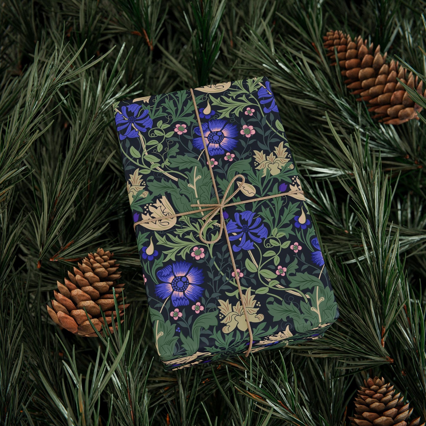 gift-wrapping-paper-william-morris-compton-bluebell-cottage-15
