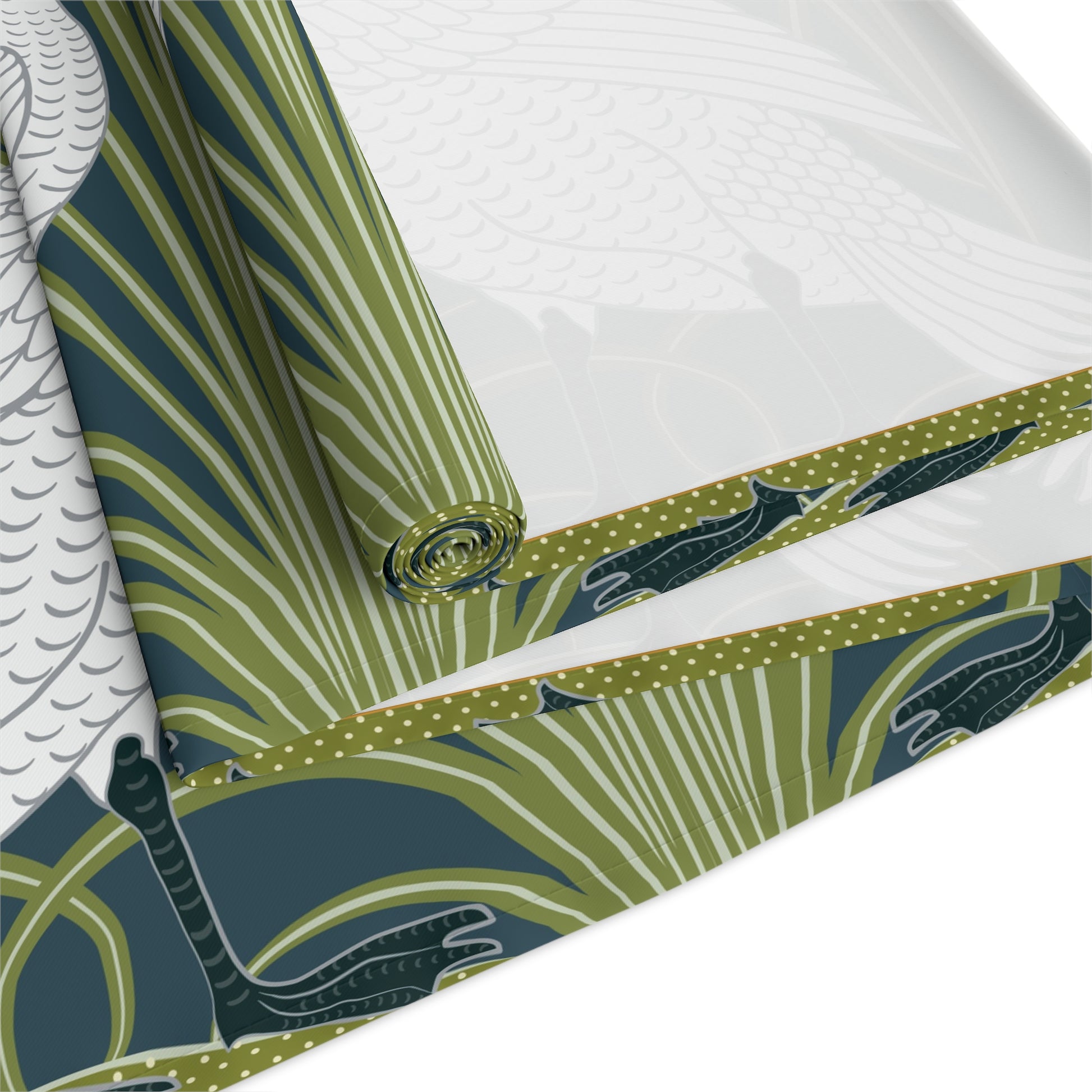table-runner-inspired-by-william-morris-white-swan-spruce-11
