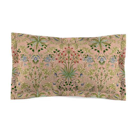 Pillow sham with a floral design inspired by William Morris, featuring a mix of flowers in bloom on a beige background.