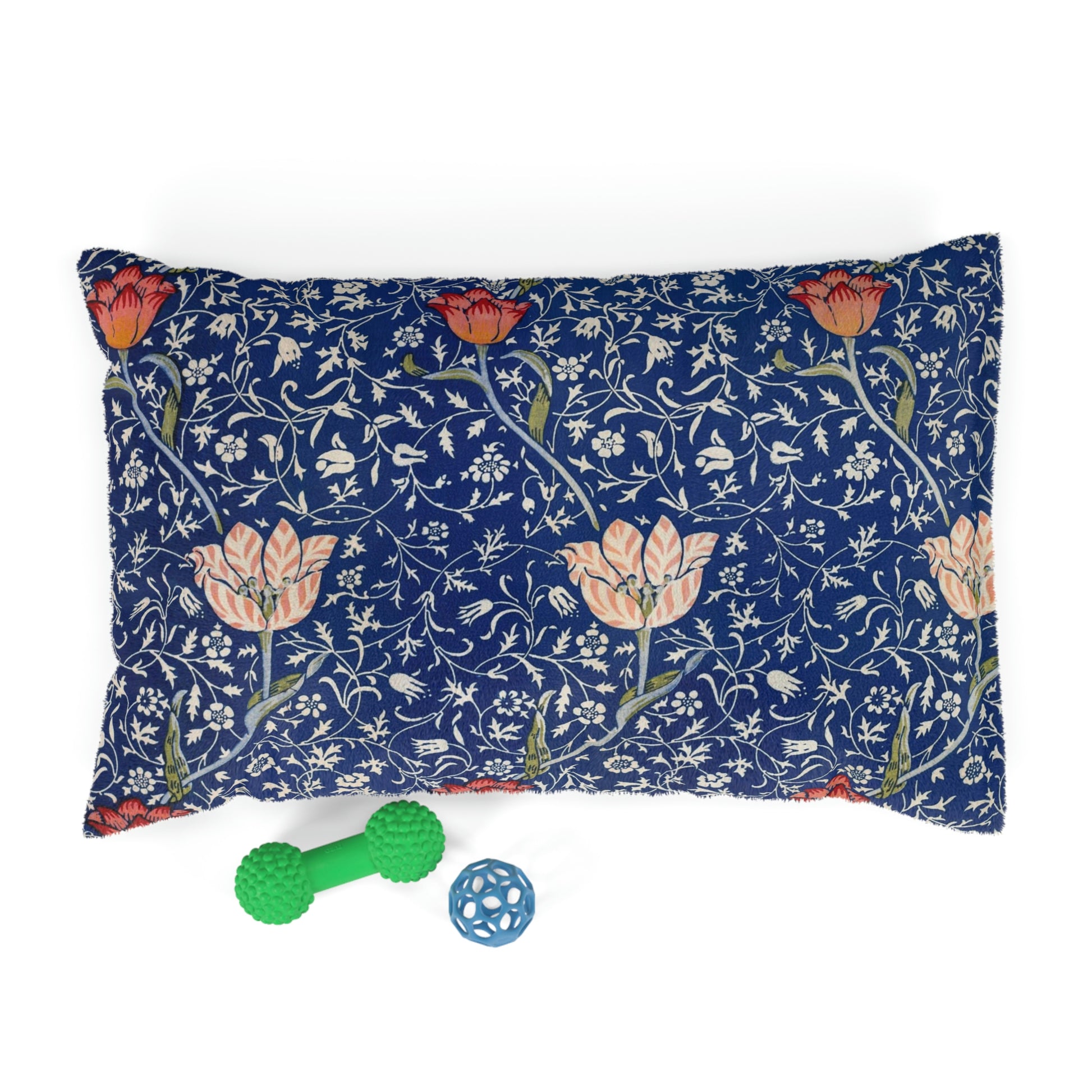 William-Morris-&-Co-Pet-Bed-Medway-Collection-3