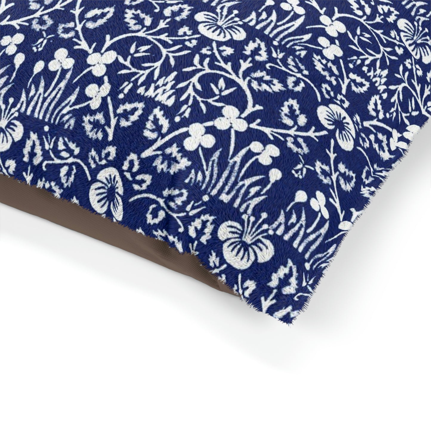 william-morris-co-pet-bed-eyebright-collection-willy-morris-home-2