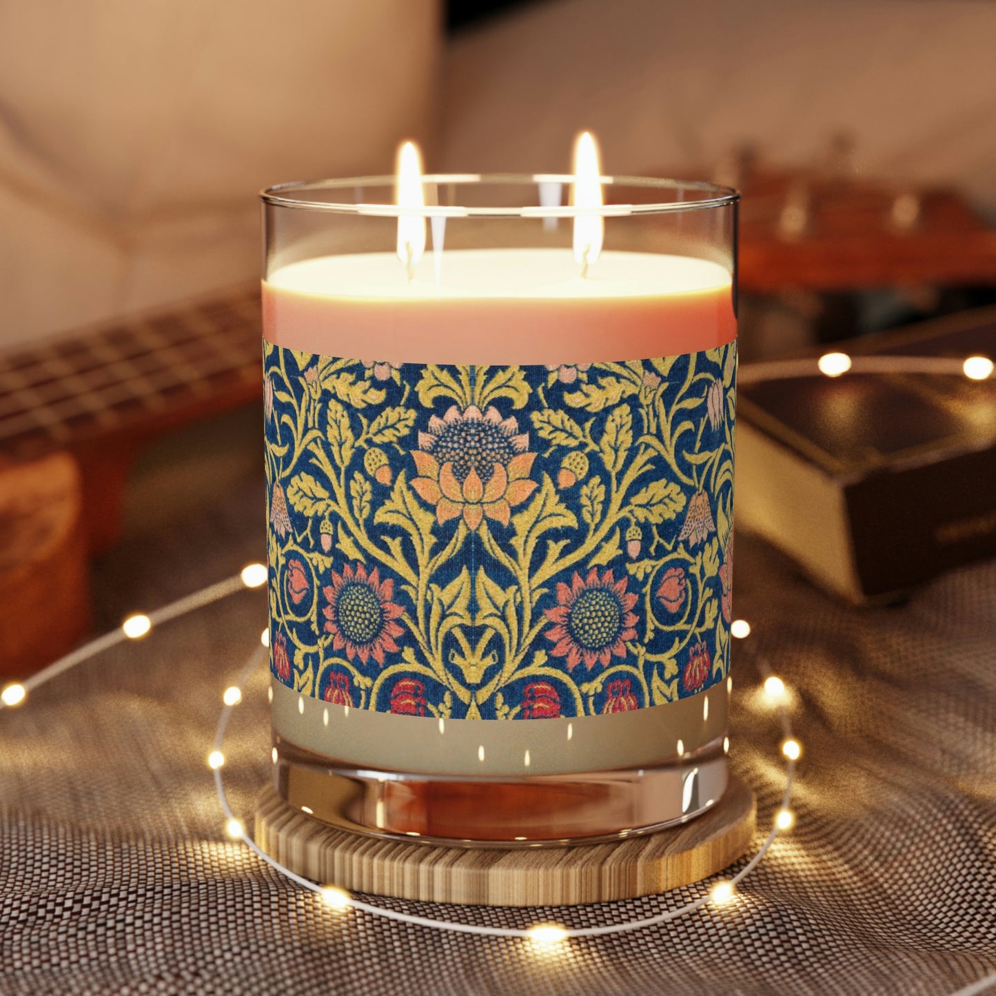 Luxury-Scented-Candle-William-Morris-&-Co-Violet-and-Columbine-Collection-1