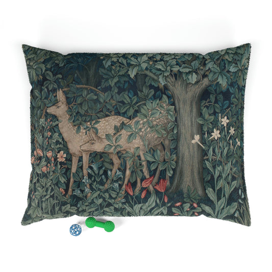 William-Morris-&-Co-Pet-Bed-Dear-by-John-Henry-Dearle-Green-Forest-Collection-1