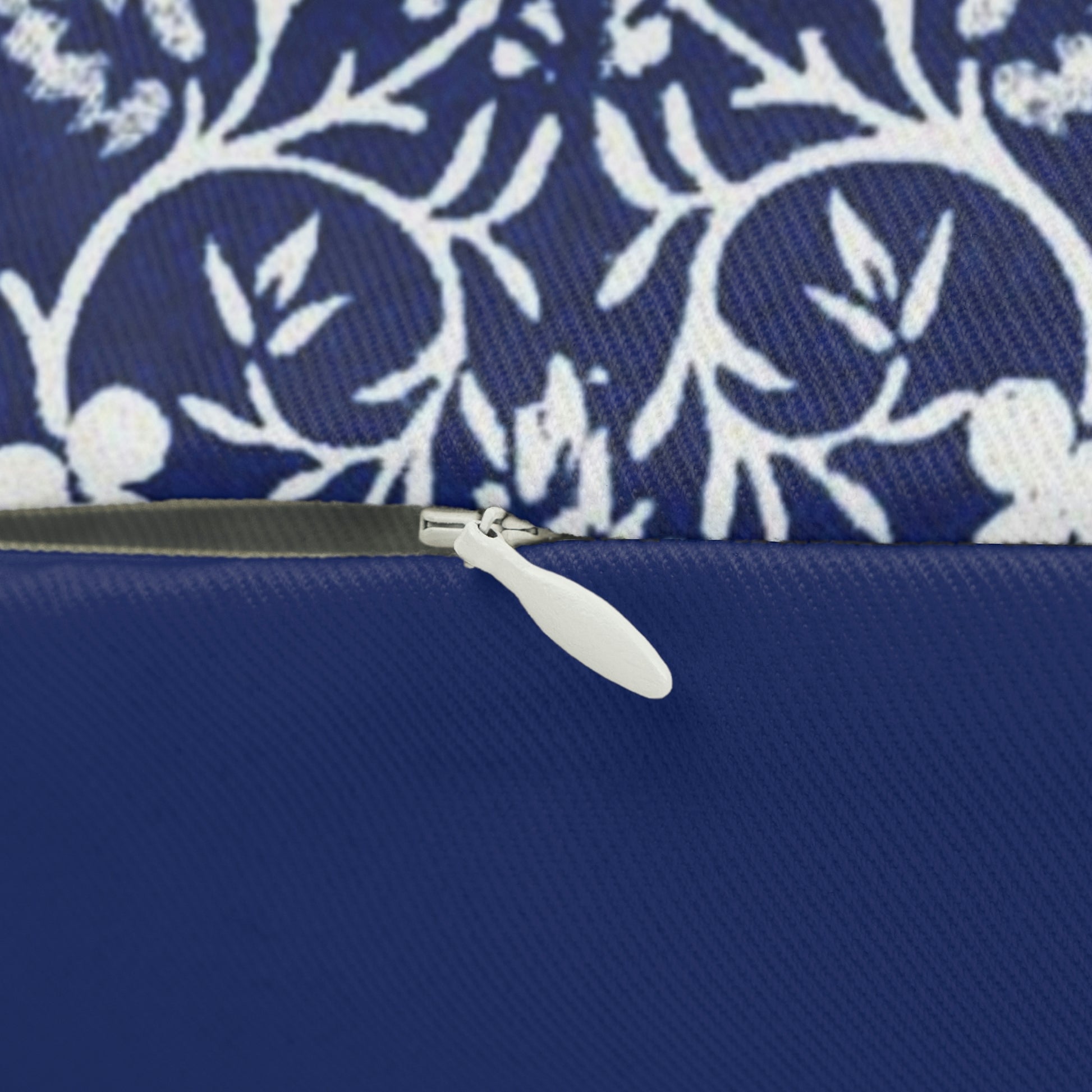 William Morris & Co Lumbar Cushion - a masterpiece inspired by the timeless elegance of William Morris Art. Immerse your living space in the rich heritage of arts and crafts with this meticulously crafted lumbar cushion.